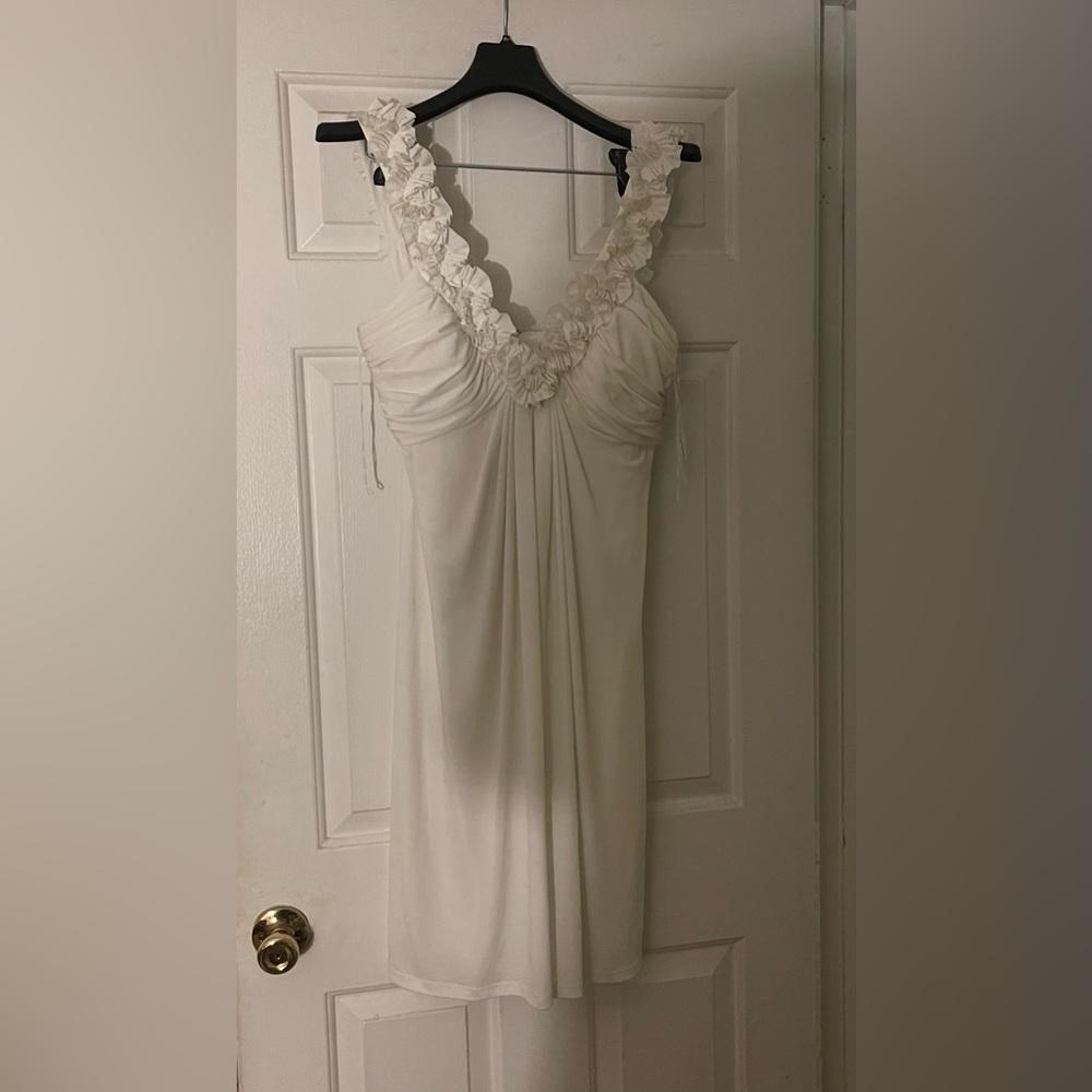 Beautiful Maggy London dress Sz 12 NWTS